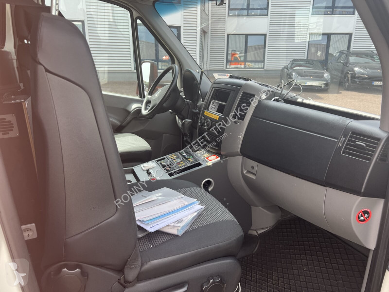 Véhicule utilitaire Mercedes Sprinter 516 CDI...