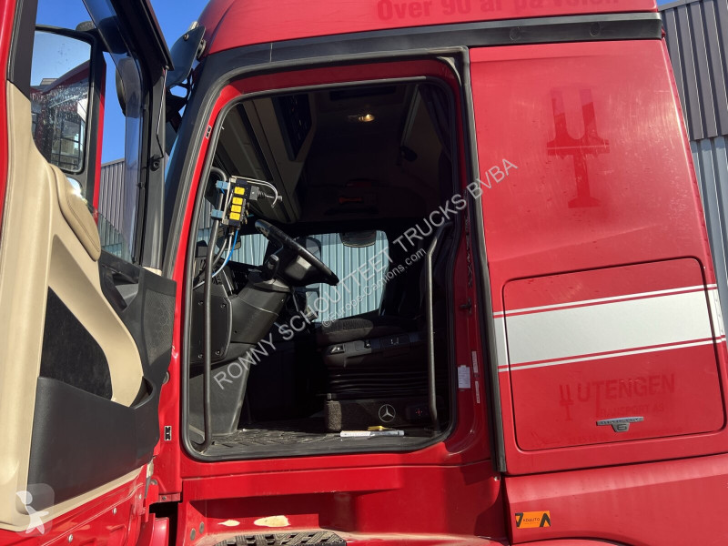 Camion Mercedes Actros 2551 L 6x2 Actros 2551 L...