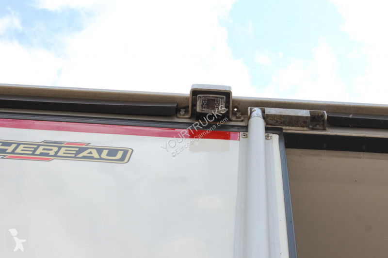 Kamion Renault   D 320 Wide E6 CS 1150Mt....