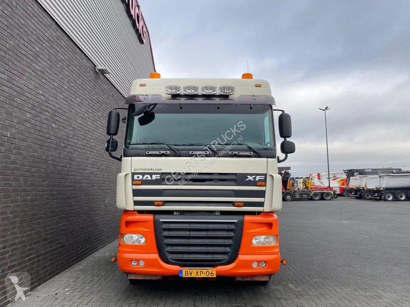 Camion DAF 10X4 + FASSI F1500AXP.28...