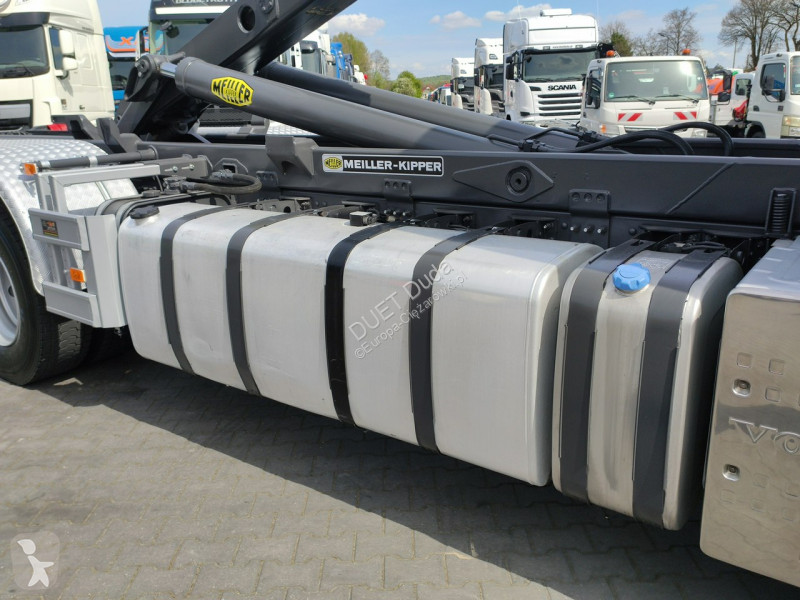 Kamion Volvo FH 460 Globetrotter Hakowiec...