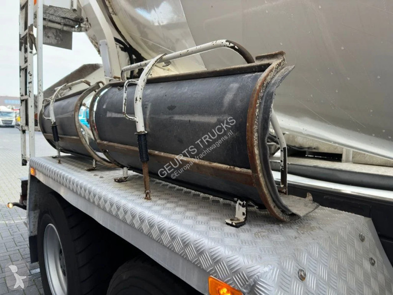 Kamion Volvo 8X4 + STETTER 9 M3 MIXER/MISCHER +...