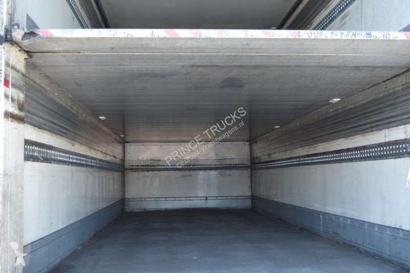 Vrachtwagen Renault 270 * MANUAL * EURO5 * 4X2 *