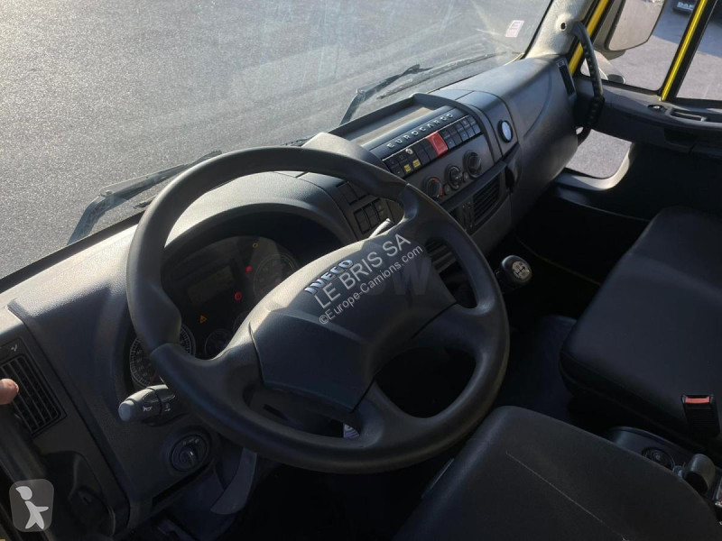 Camion Iveco 140E22
