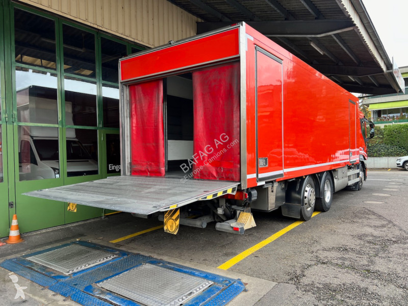 Kamion Iveco 260s42 stralis