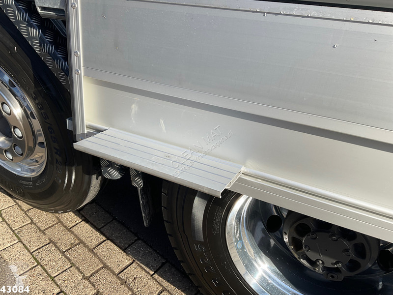 Camion Volvo 10x4 Fassi 215 Tonmeter laadkraan...