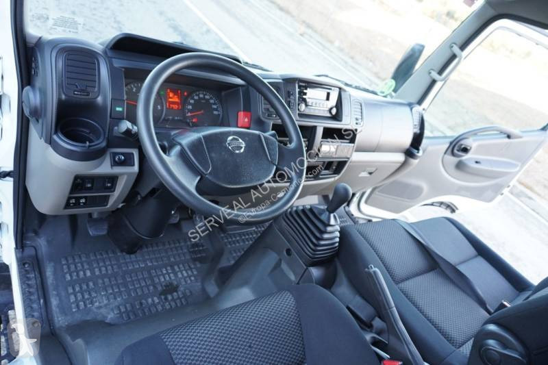 شاحنة Nissan
