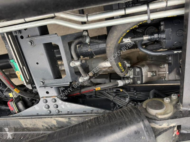 شاحنة  T-Way AT410T51/58 8x4 T-Way AT410T51/58...