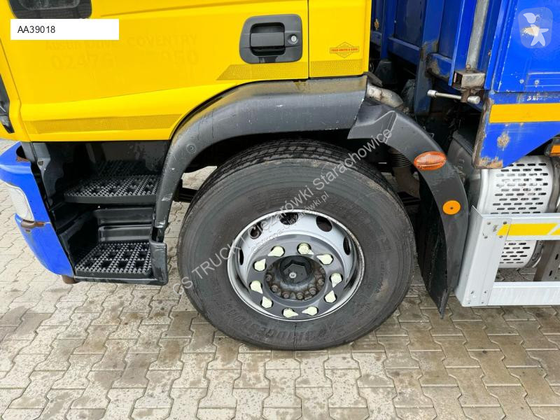 Camion Iveco HIAB XS 099 HIDUO