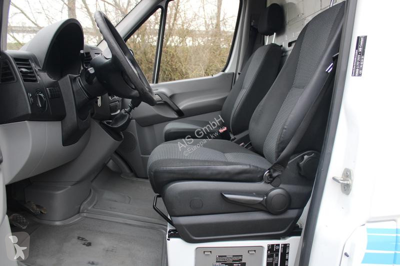 Véhicule utilitaire Mercedes 310 ColdCar...