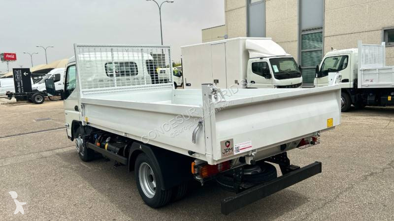 Camion Mitsubishi Fuso