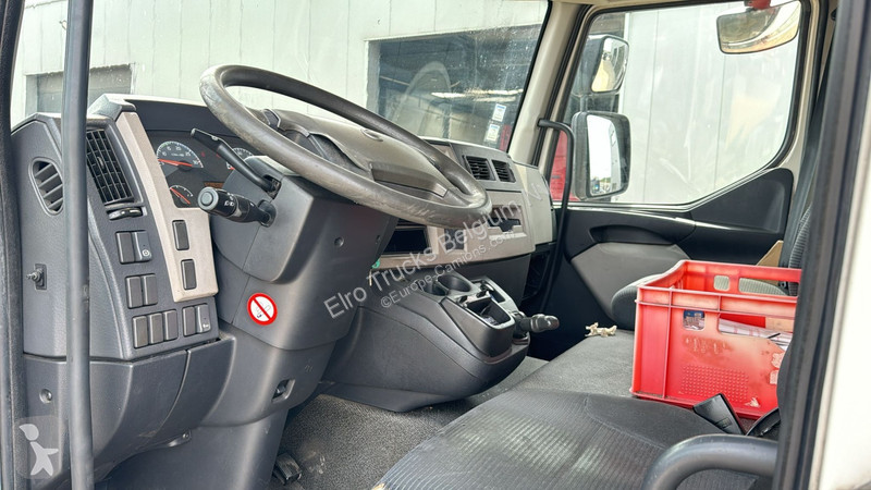 Camion Volvo FL 260 (LIFT 2000 KG / PERFECT...