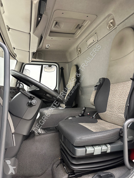 Vrachtwagen Renault 380 DXi