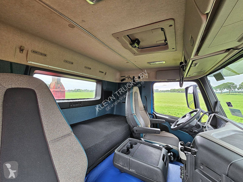 Camion Volvo 450 6X2*4 HIAB XR18SL56