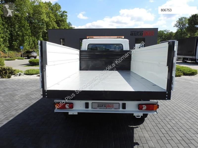 Véhicule utilitaire Peugeot BOXER WYWROTKA...