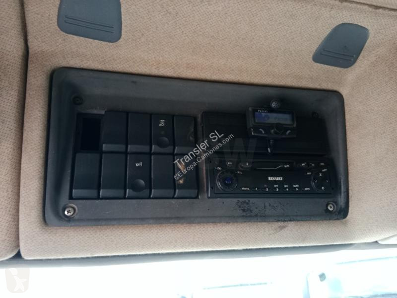 Kamion Renault 32026S 320 26S