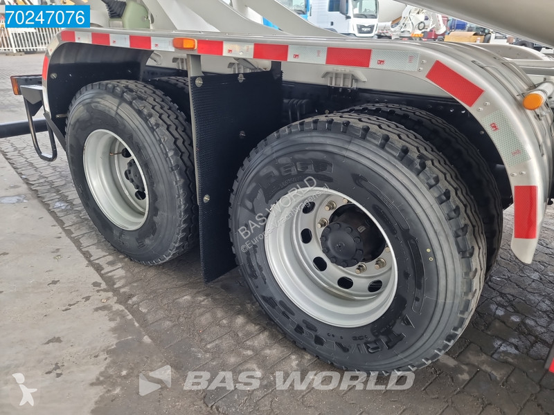 Camion Shacman 8x4 EURO 6 8X4 NEW! 8m3 Liebherr...