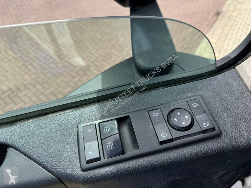 Kamion Mercedes Actros 2540 L 6x2 Actros 2540 L...