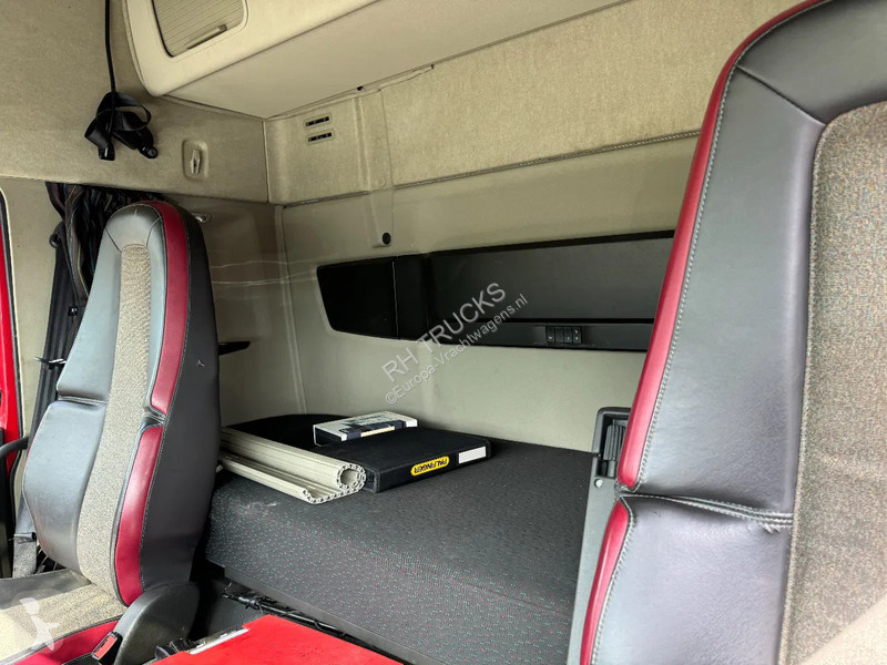 Camion Volvo 460 8X4 PALFINGER PK53002 + FLY...