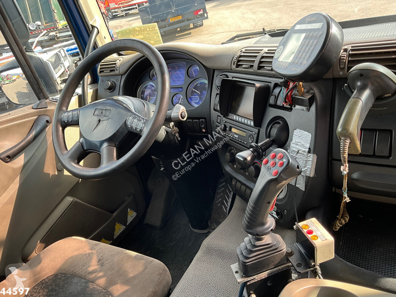 Camion DAF FAX 85  360 8x2 Euro 5 Hiab 16...