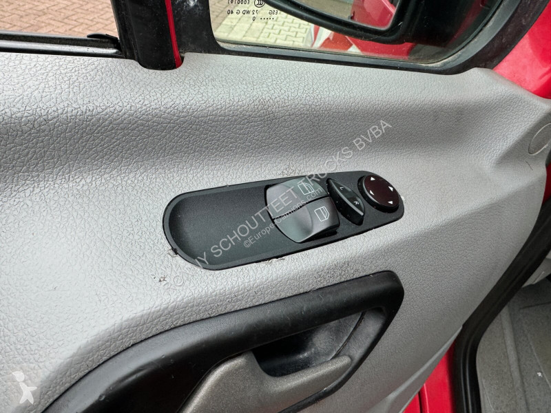 Véhicule utilitaire Mercedes Sprinter 310 CDI...