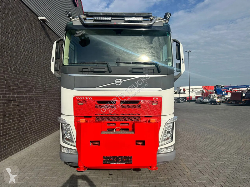Camion Volvo 10X4 + FASSI F1650RAL.2.28 + JIB...