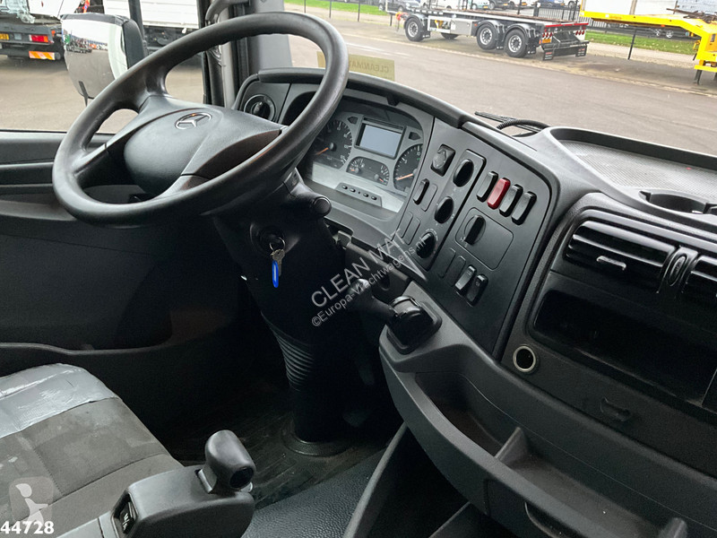Camion Mercedes 2636 6x2 Dhollandia laadklep...