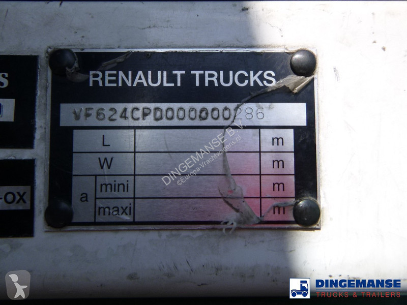 Kamion Renault 370 6x2 chassis + ADR