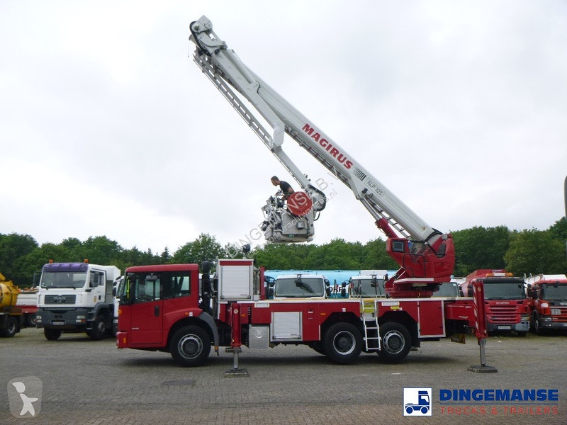 Camion Mercedes 6x2 RHD Magirus ALP325 fire truck
