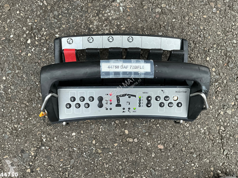 Camión DAF FAN  220 Euro 6 Hiab 11 Tonmeter...