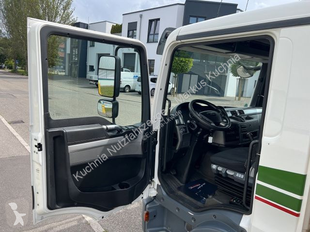 Lastbil MAN 8.220 Kühlkoffer 5,26m LBW Klima...