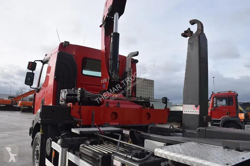 Kamion Renault Lander 430