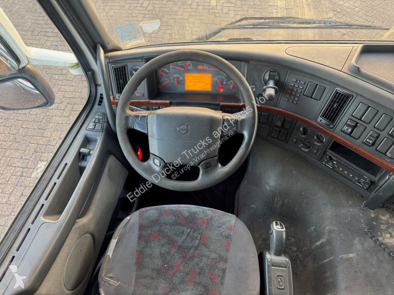 Camion Volvo 260 EURO 3 / I SHIFT