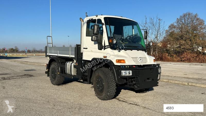 Camion Mercedes 405 4X4
