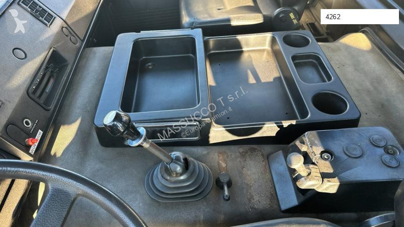 Camion Iveco 260-35 6x4