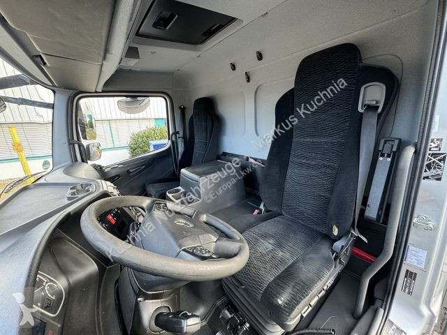 Kamion Mercedes 823L Pritsche 7,2m LBW Klima...