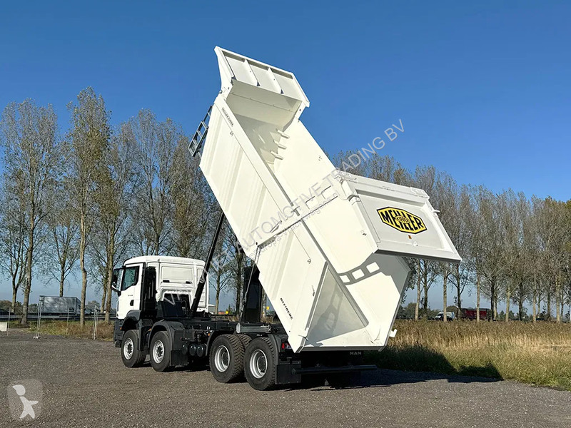 Camión MAN 41.400 BB CH 8x4 Tipper Truck