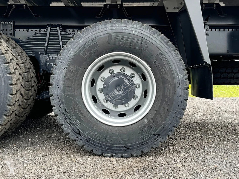 Camion Iveco T-Way AD380T43WH AT...