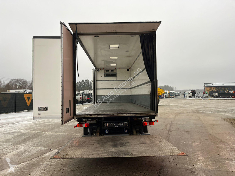 Kamion Mercedes 1527 4x2 LUMIKKO / BOX L=7471 mm