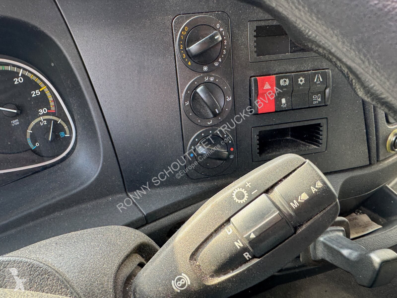 Camión Mercedes Atego 1221 L 4x2 Atego 1221 L...