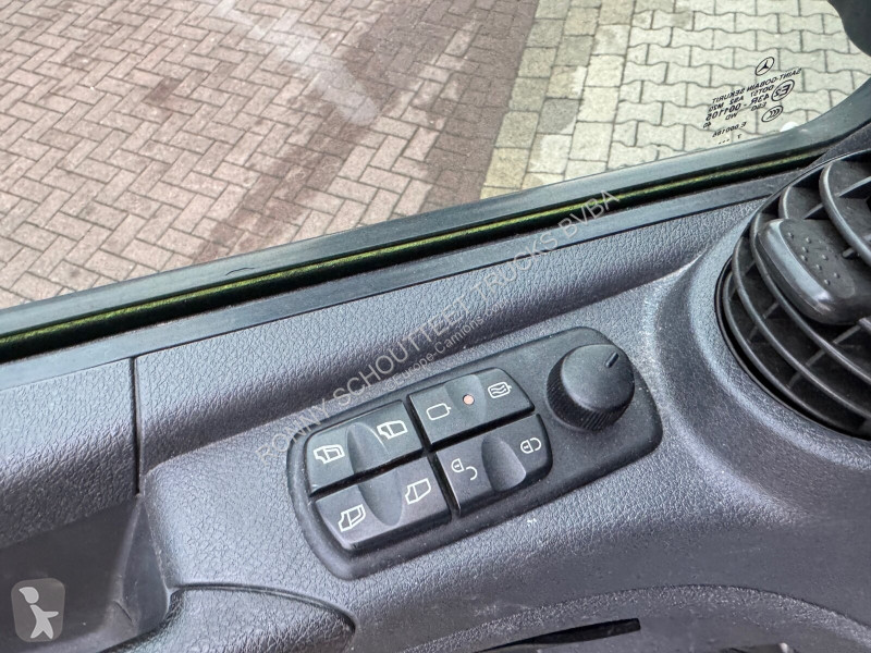 Kamion Mercedes Atego 1530 L 4x2 Atego 1530 L...