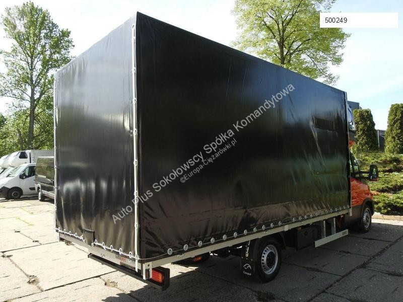 Furgoneta Iveco DAILY NOWY 35S18 CONNECT...