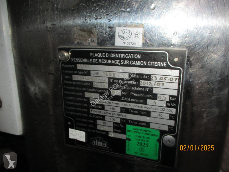 Kamion Renault 4 COMPARTIMENTS  1/0 I 2/0. I...