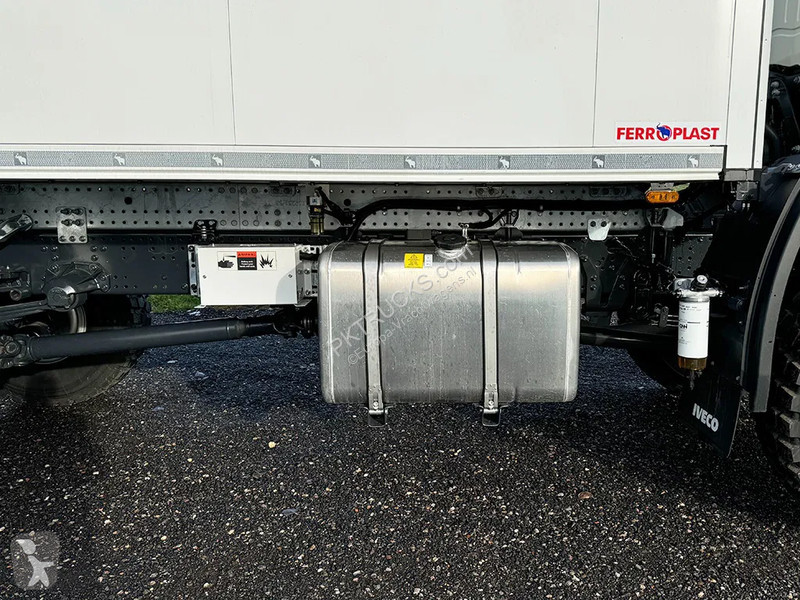 Camion Iveco T-Way AD190T43WH AT Refrigerated...