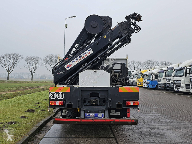 Kamion Mercedes AROCS 3 HIAB 232ES5