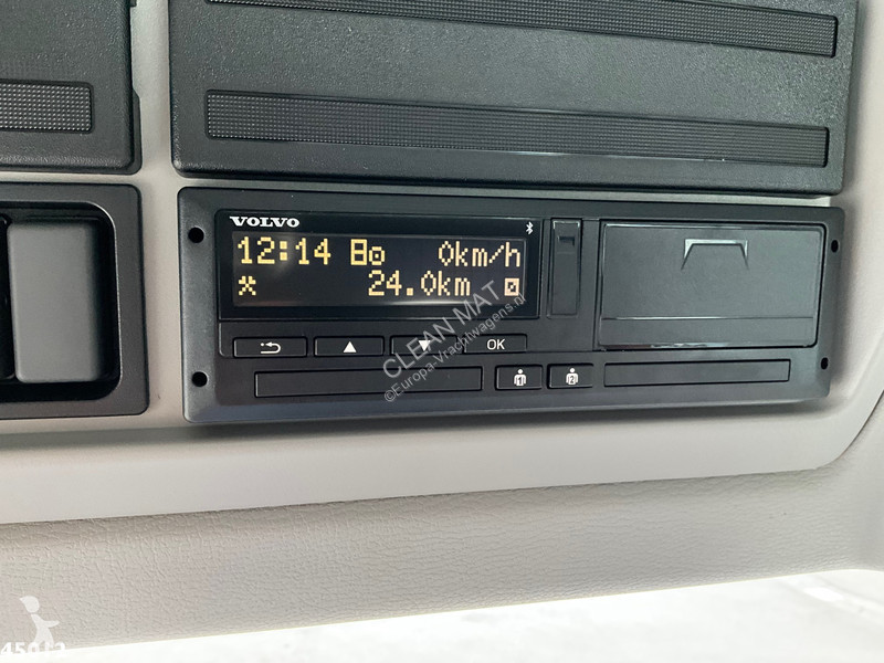 Kamion Volvo 350 Euro 6 Hyva 14 Ton...