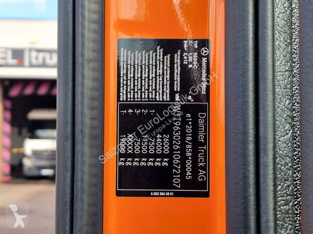 Lastbil med släp Mercedes 2548 / Retarder /...