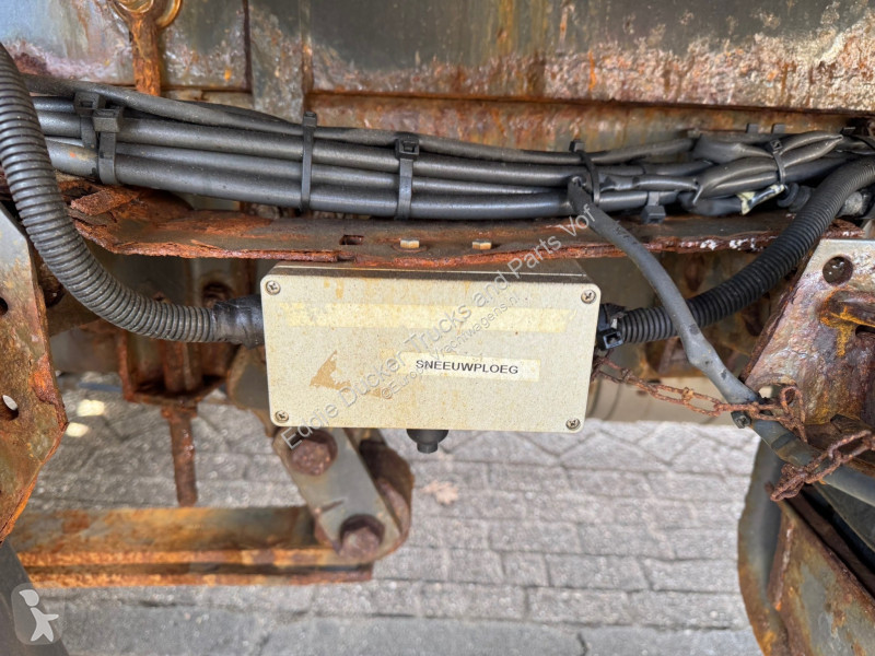 Kamion DAF 65CF 220 EURO 3 MANUAL GEARBOX
