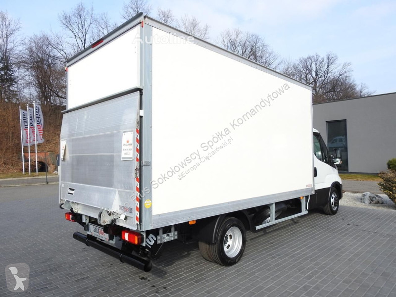 Camion Iveco DAILY 35C16 KONTENER WINDA 8 PALET...
