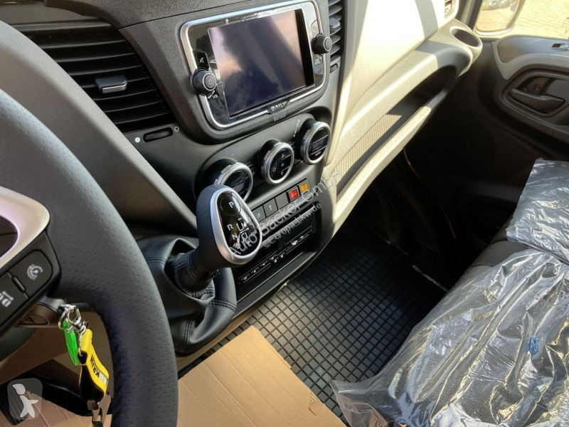 Kamion Iveco 72 C 21 DK Auf Lager